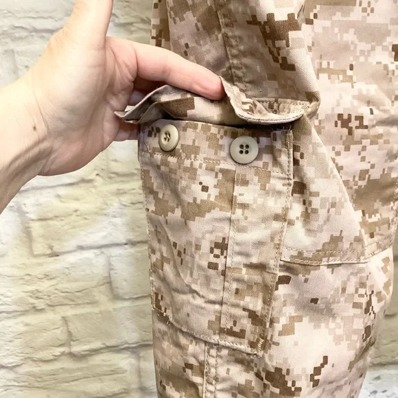 USMC M-L NWT Desert MARPAT FROG Combat Trousers Flame Resistant Camo Med Long